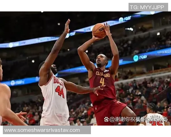 米切尔全场表现出色18投10中罚球12中11砍下34分助球队取胜 米切尔全场表现出色18投10中罚球12中11砍下34分助球队取胜